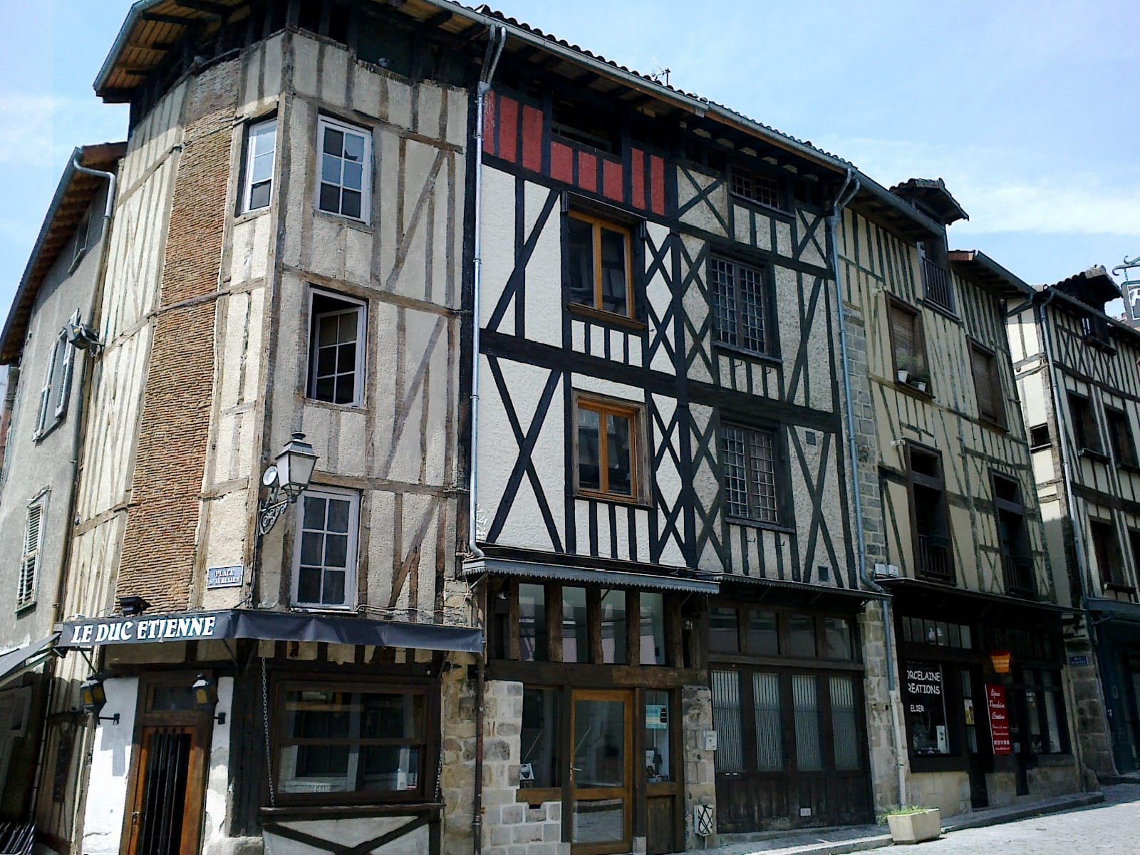 La locale photo 4