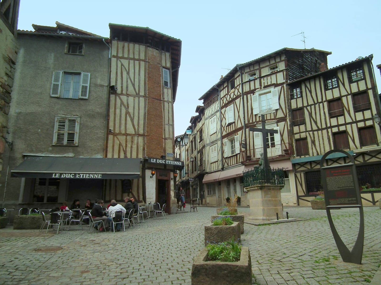 La locale photo 2