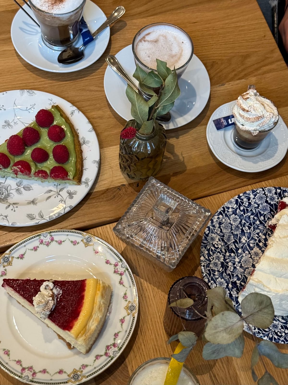 The Flower's Café