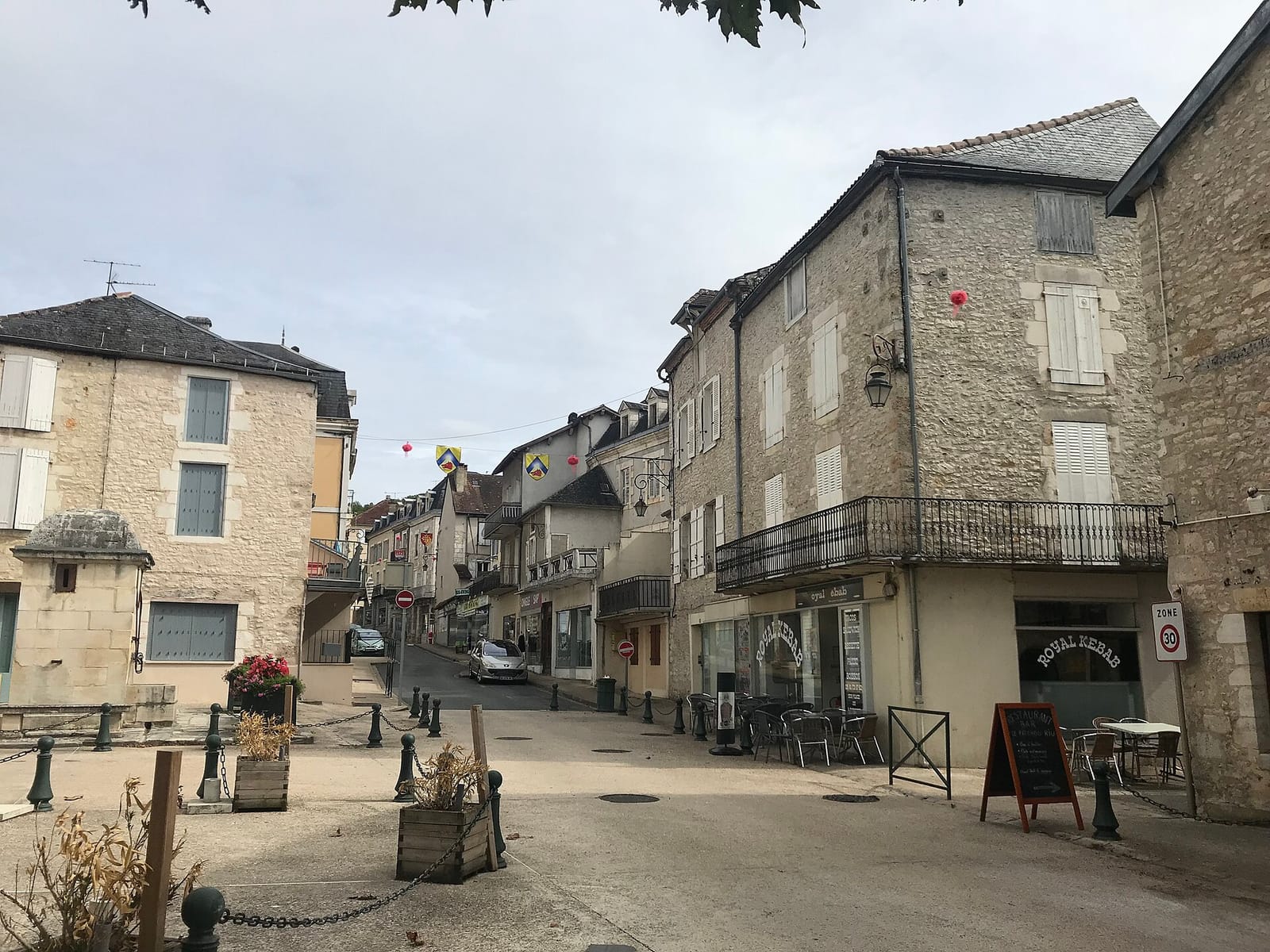 Raymonde photo 3