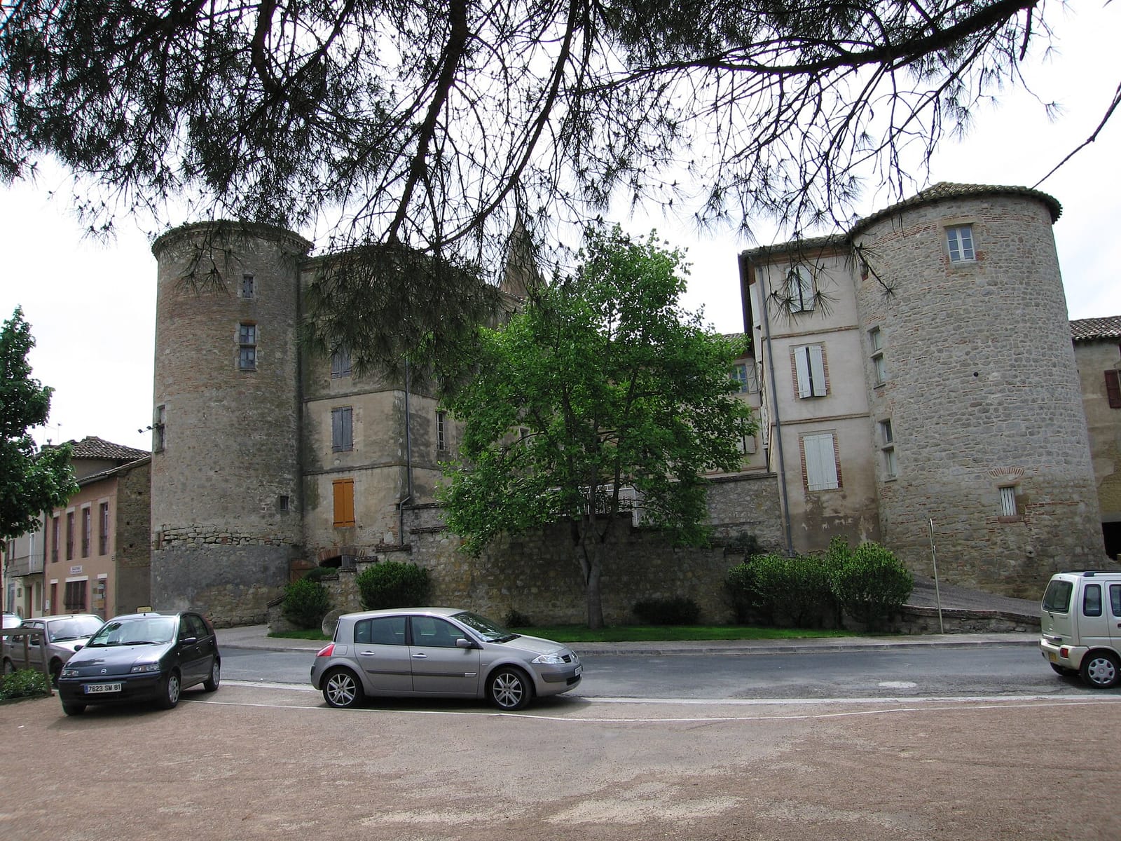 Au Bord du Monde