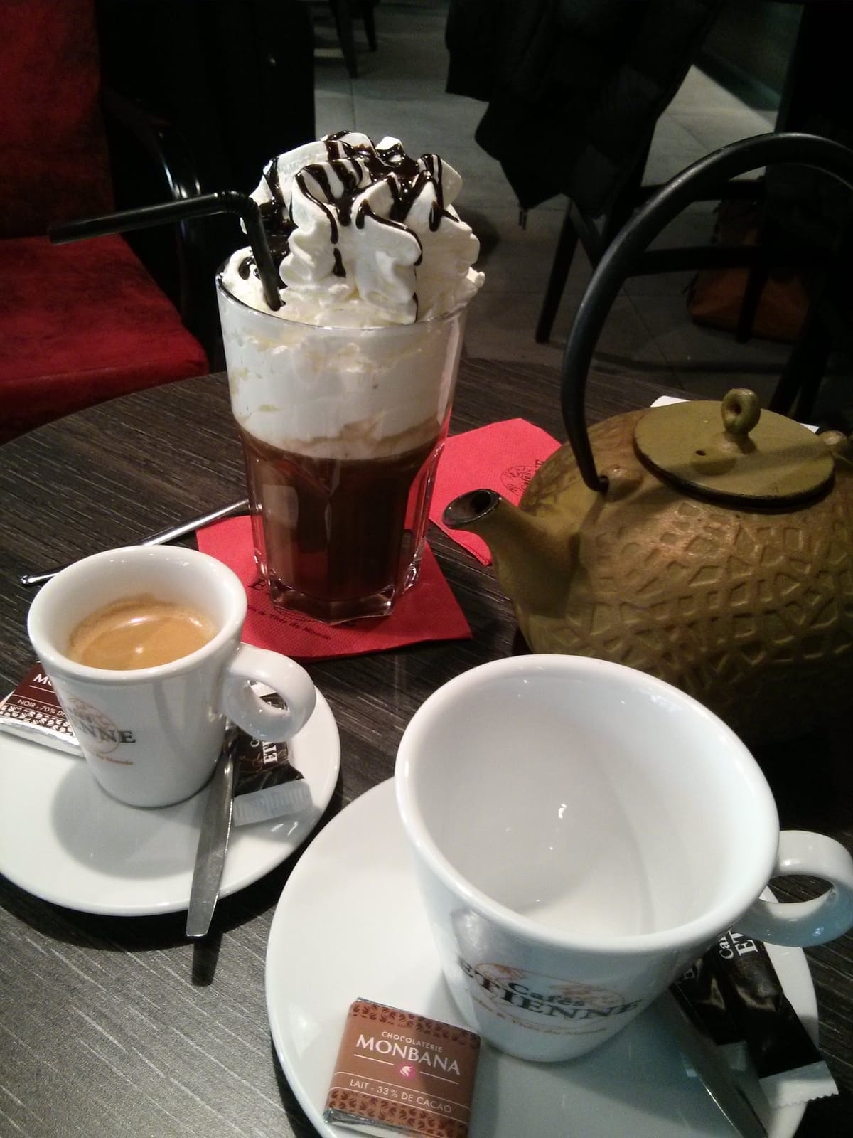 Etienne Coffee & Shop