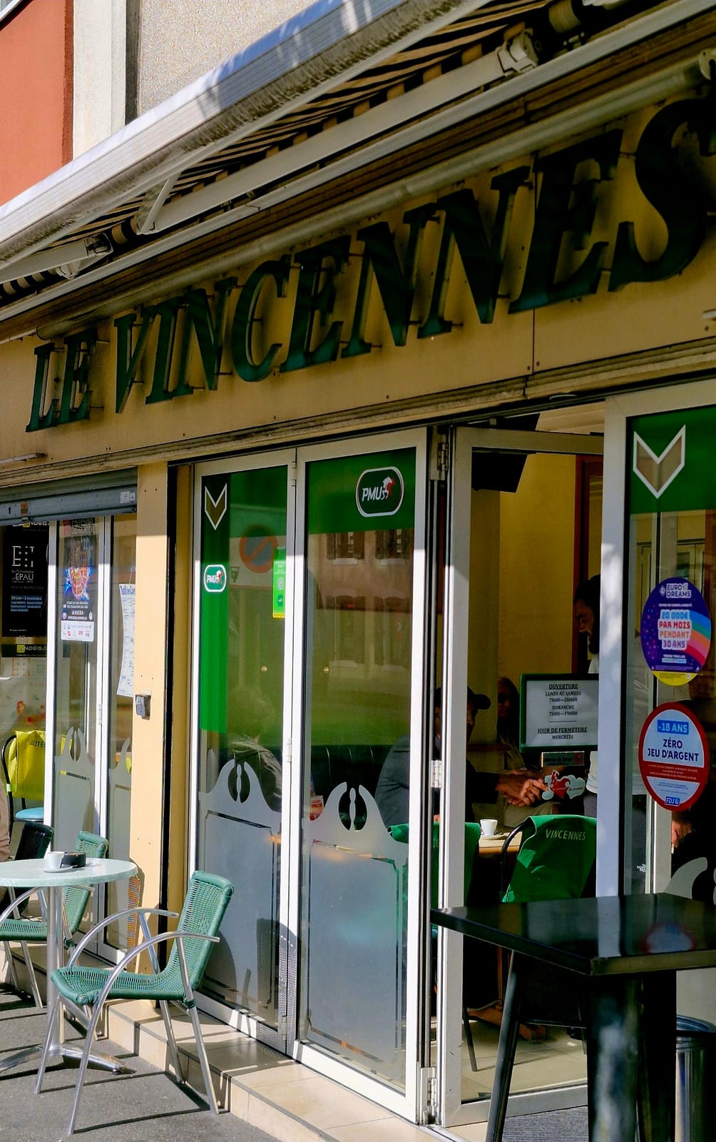 Le Vincennes