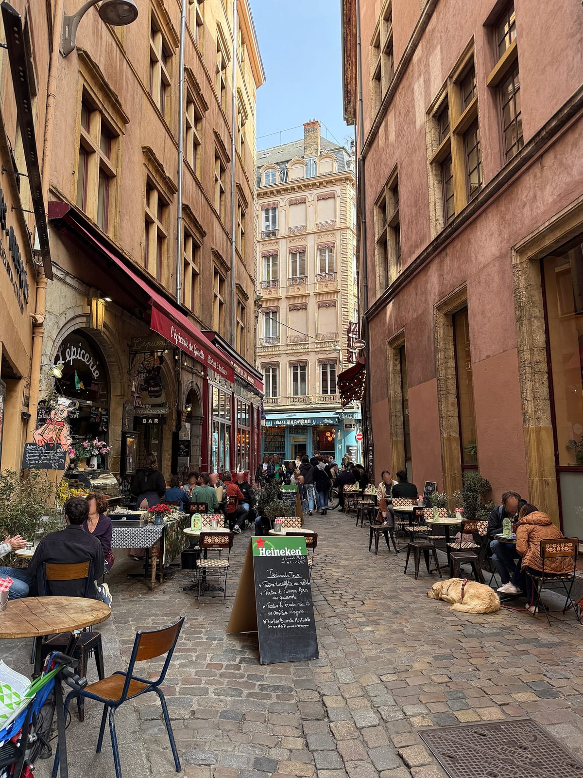 Croissant Show Bistrot