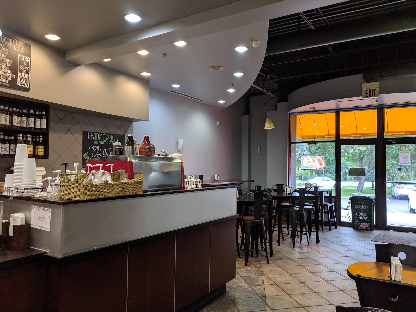 The Buzz Coffee & Cafe