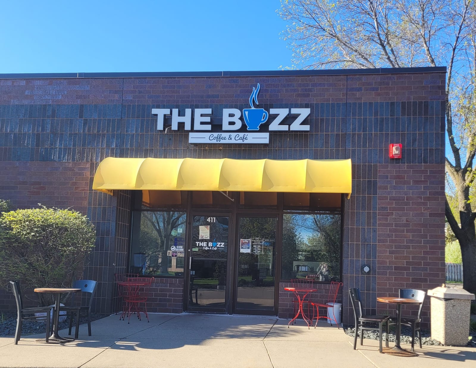 The Buzz Coffee & Cafe photo 2