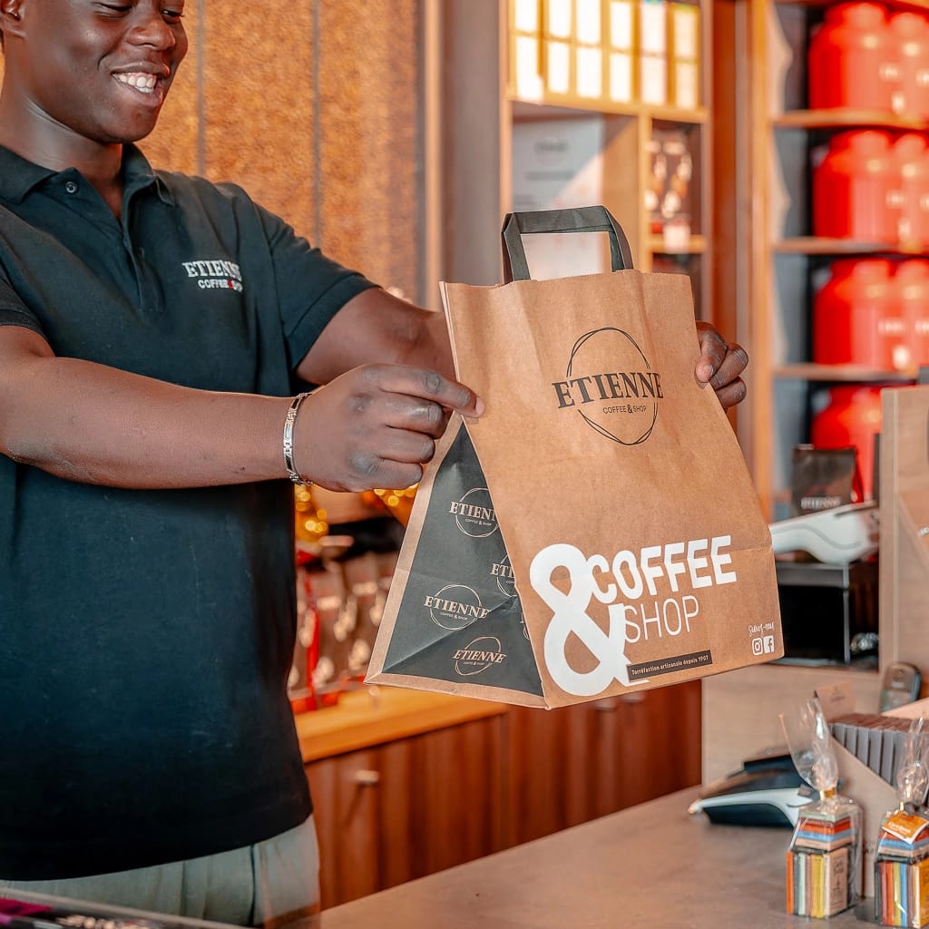 ETIENNE Coffee & Shop Lyon Confluence photo 3