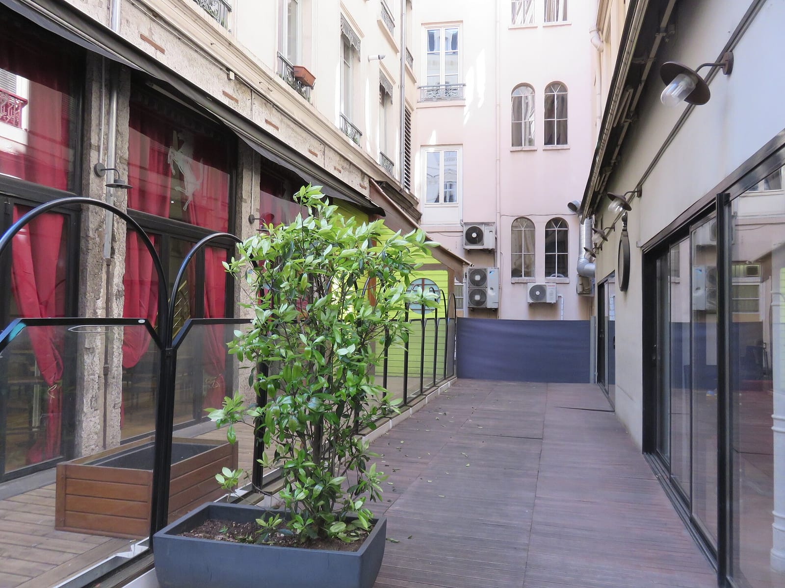 Café Jules photo 3
