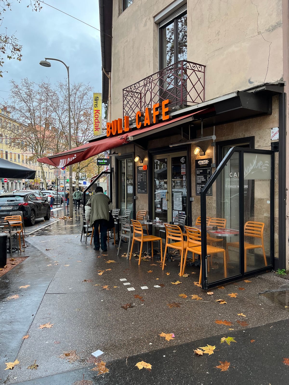 Bull Café