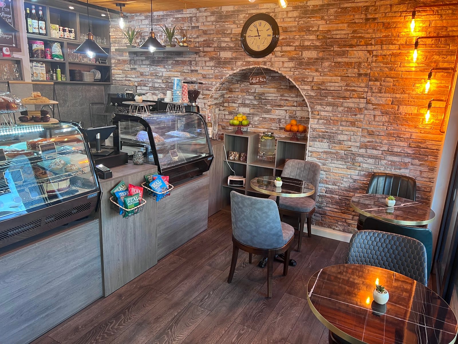 The Arch Cafe