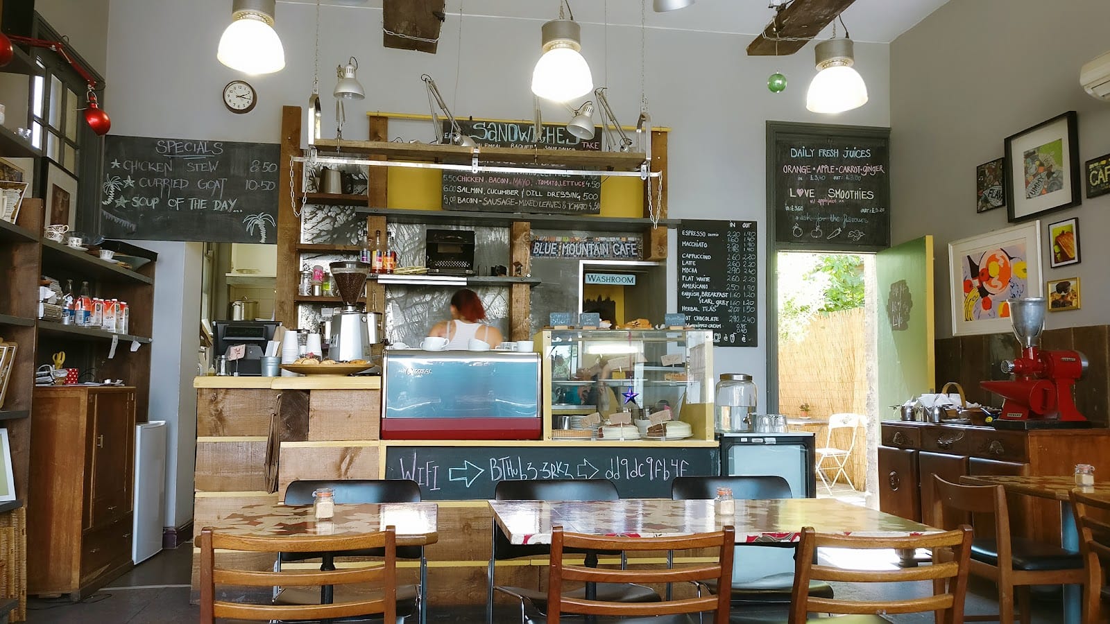 Cobb’s Corner Cafe