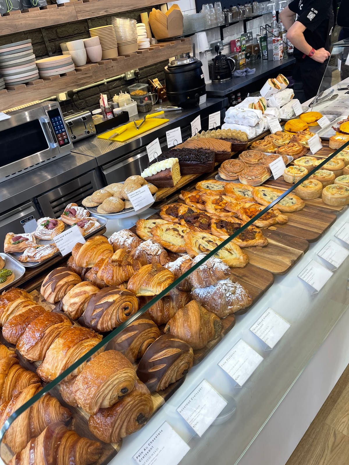 B/alt Bakery