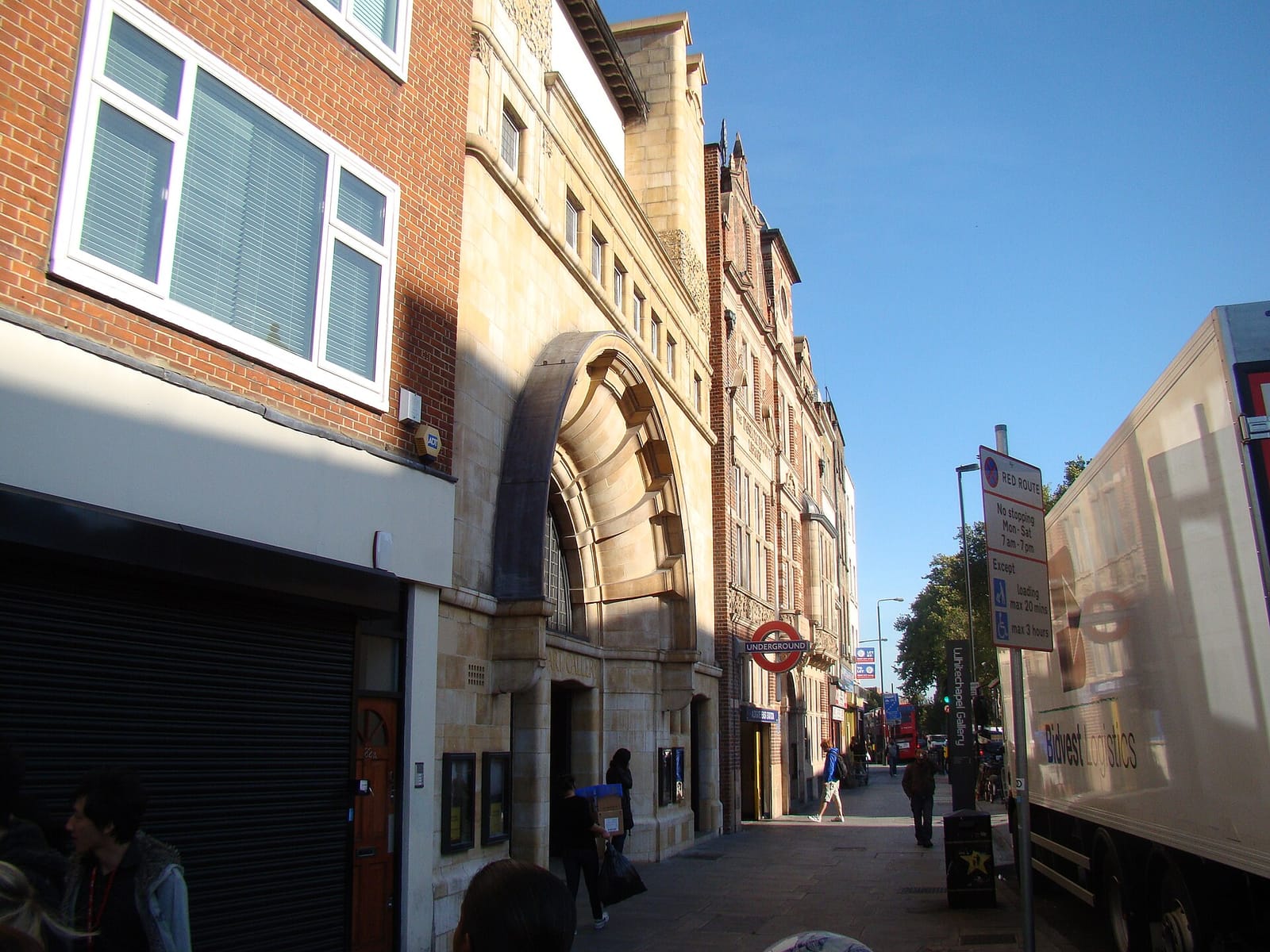Costa photo 3