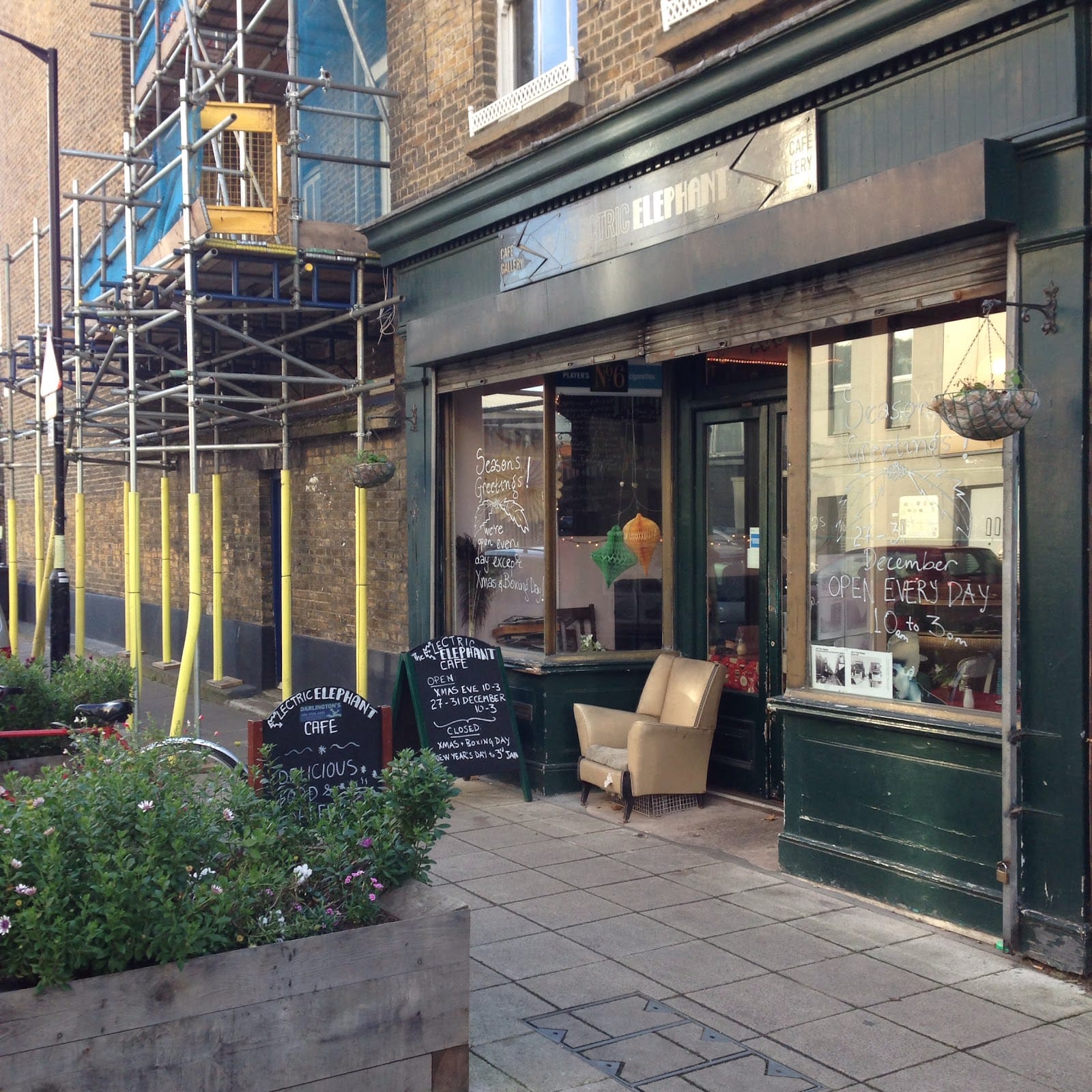 The Electric Elephant Cafe & Gallery