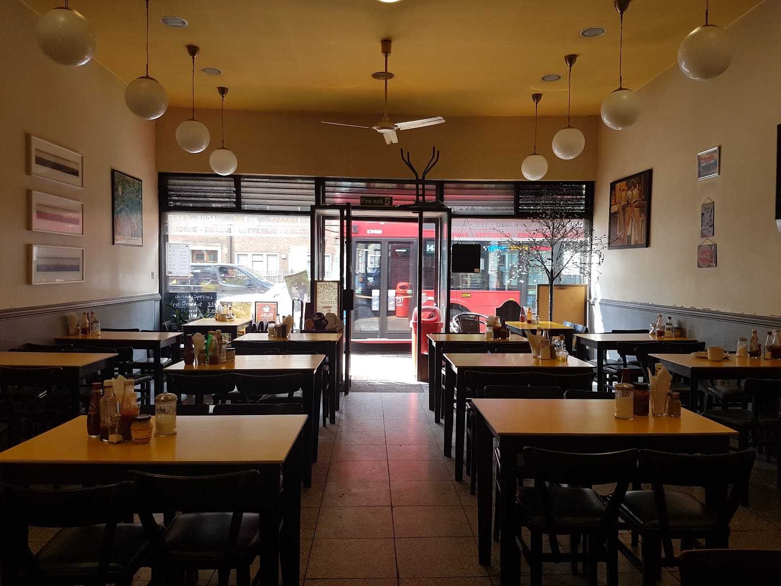 Mary's Cafe