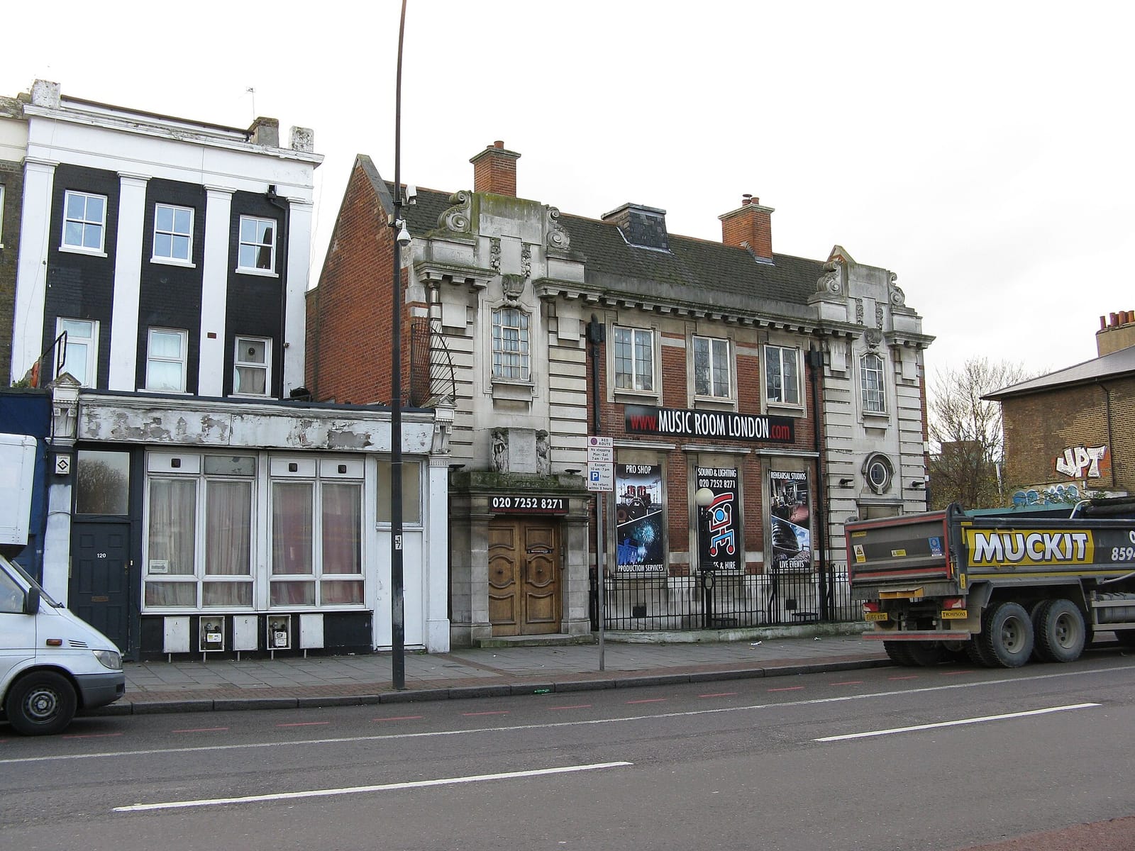 Corner photo 2