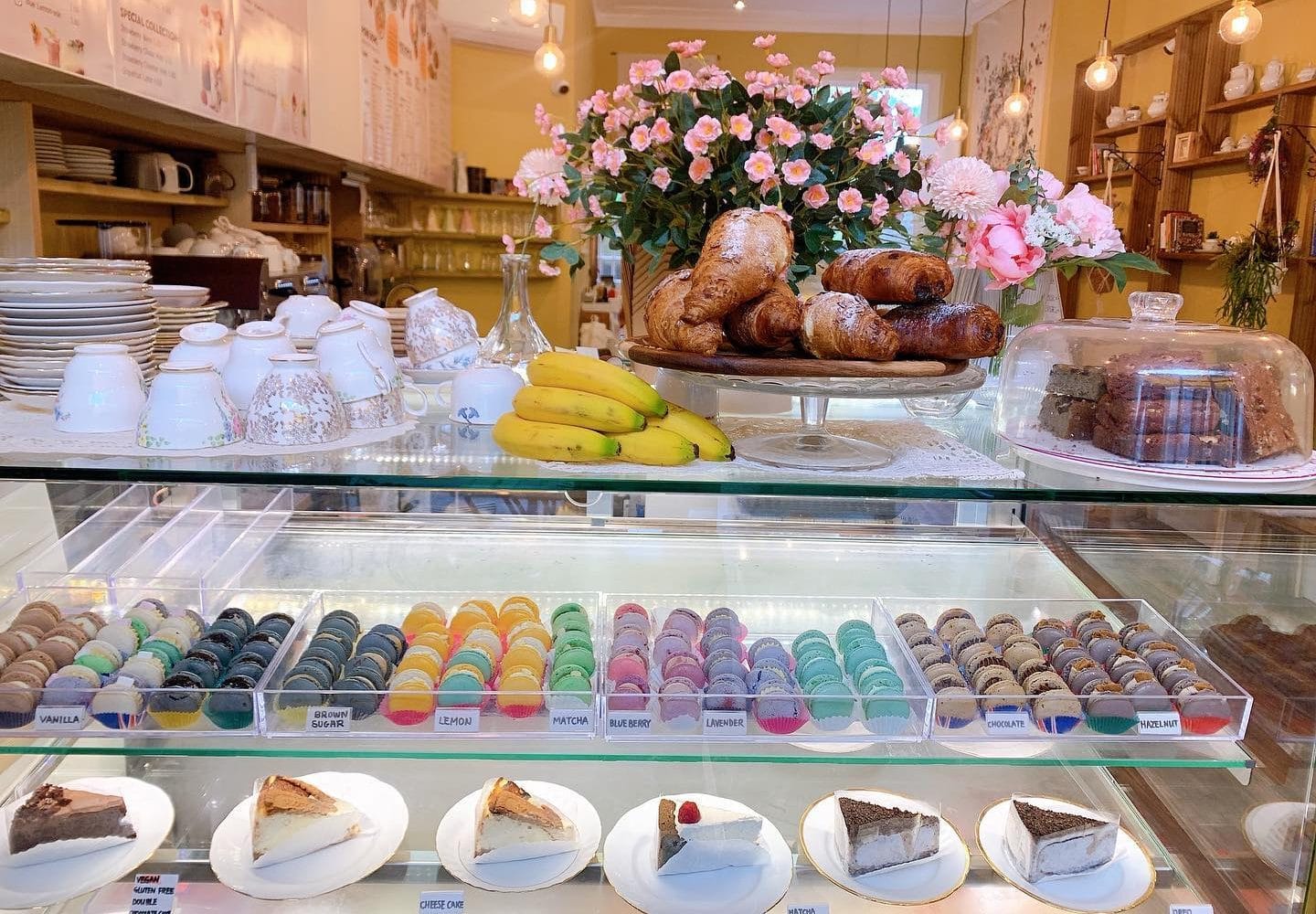 Cafe Macarong photo 2