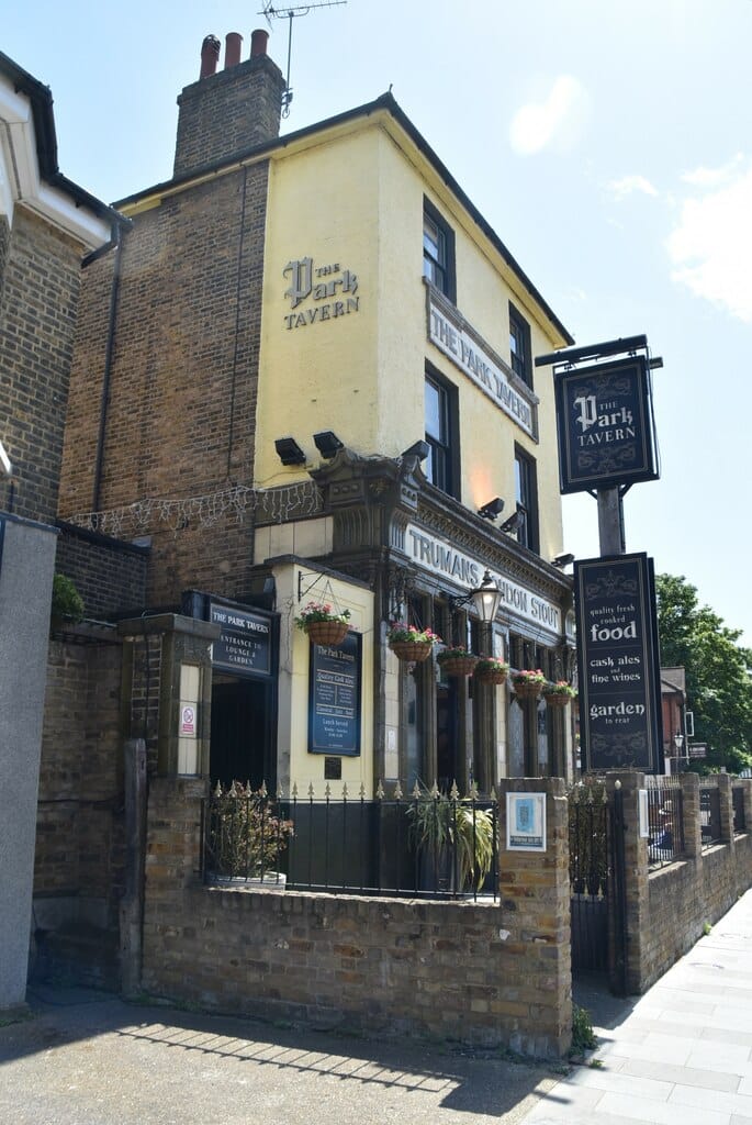 Raymonds Pie & Mash photo 4