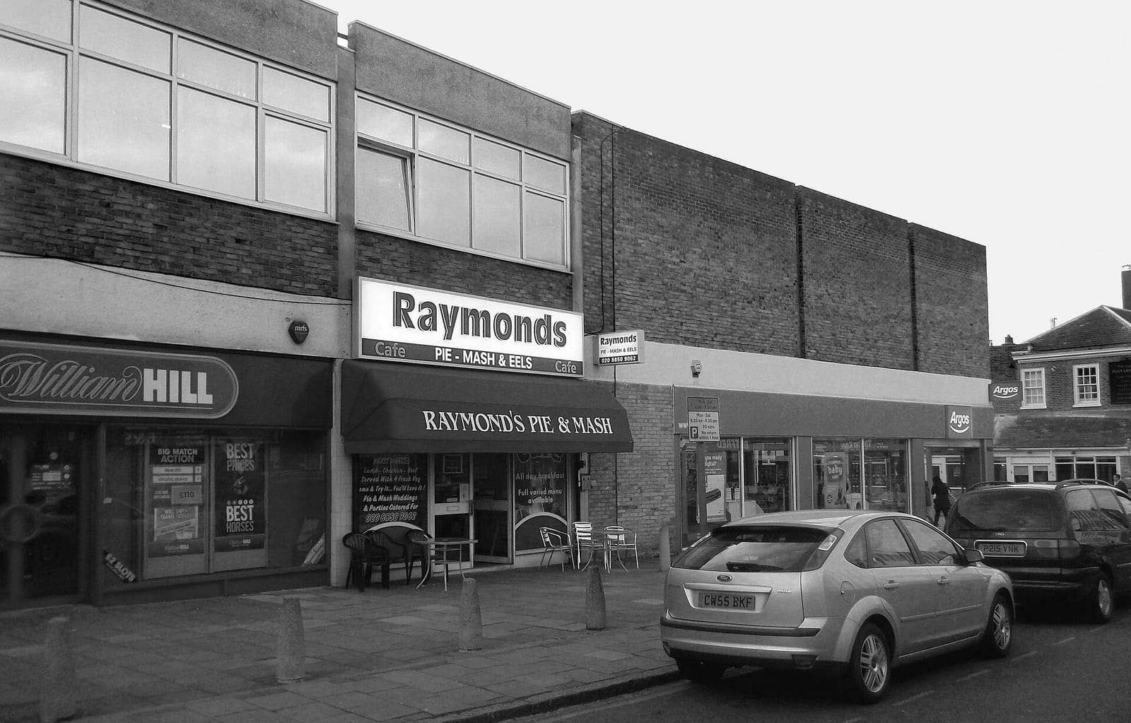 Raymonds Pie & Mash photo 3