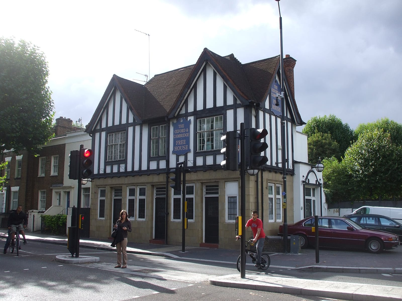 The Bridge Cafe photo 4