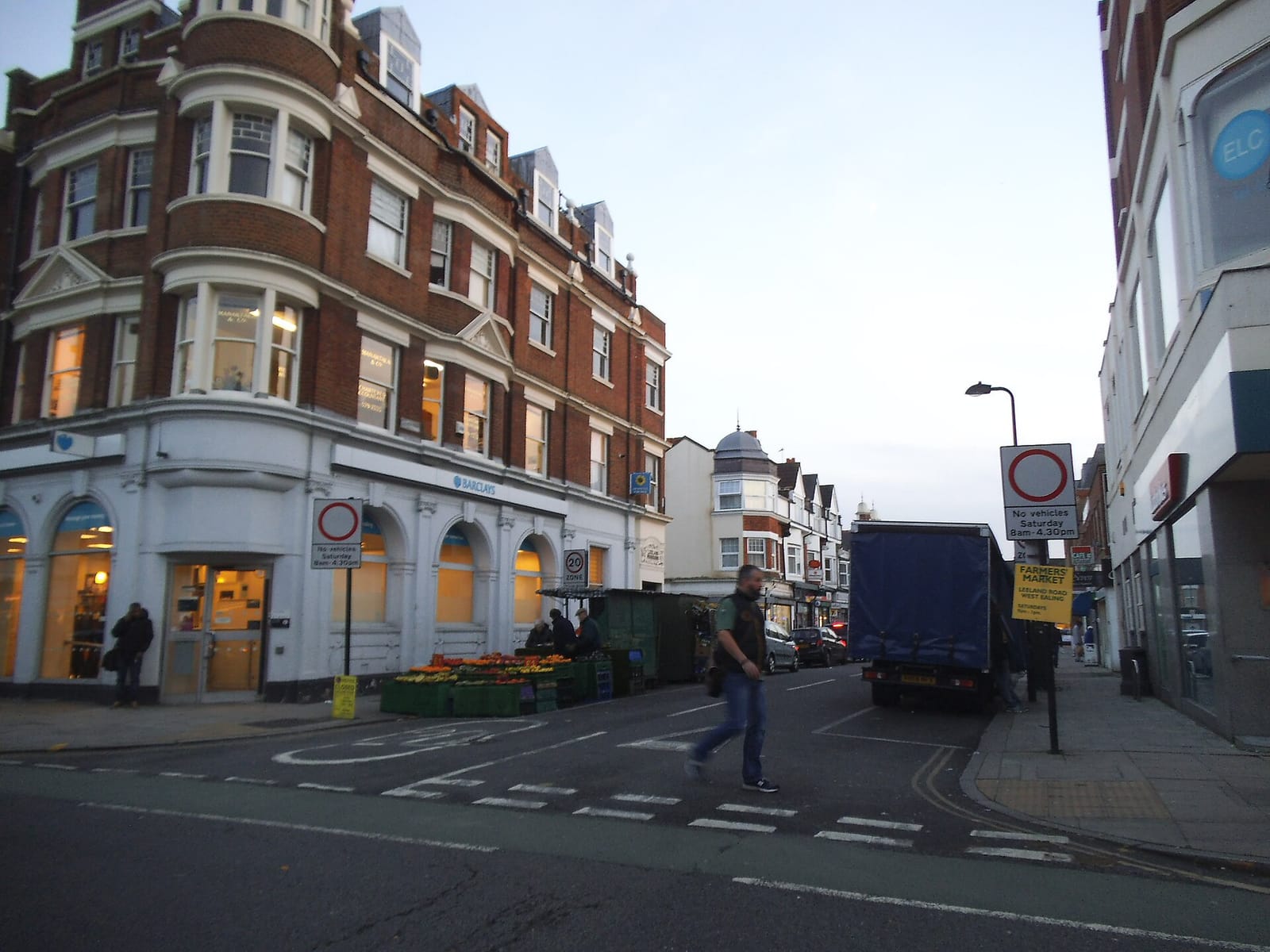 Costa photo 2