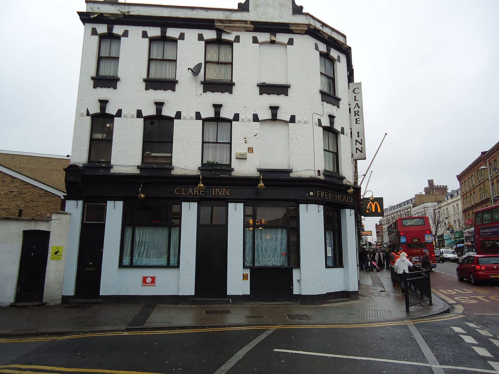 Costa photo 3