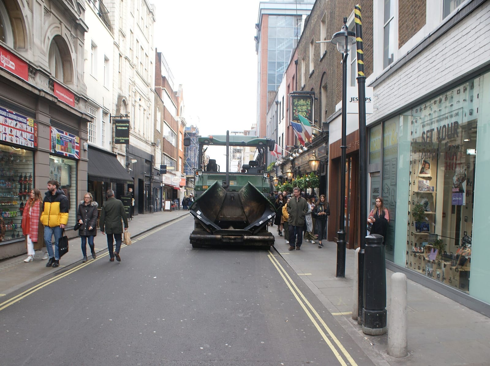 ARRO London photo 2