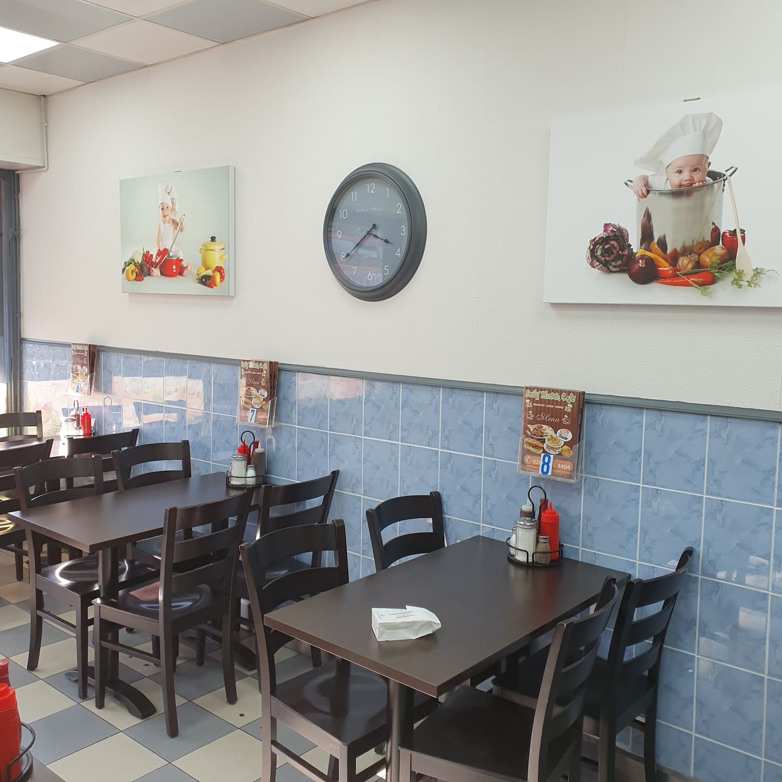 Daily Munch Cafe