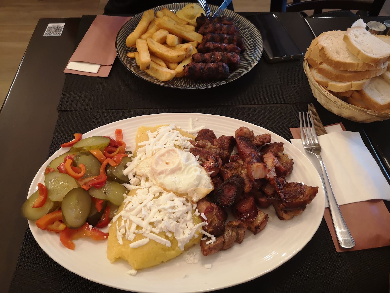 Eros Bistro Bar