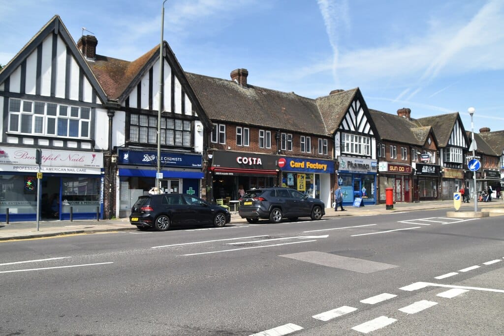 Costa photo 2