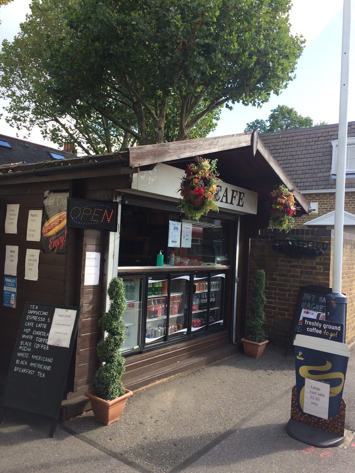 Nemo Cafe