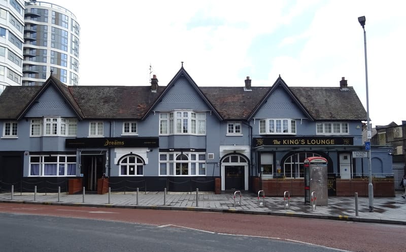 Barking Cafe photo 3