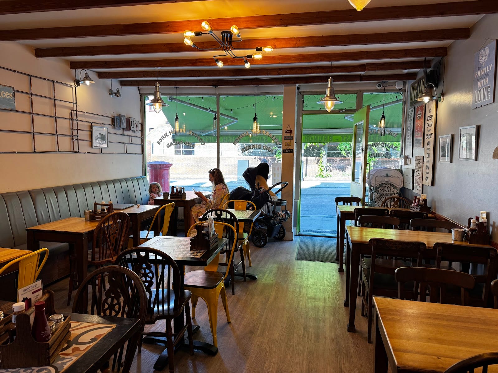 Little Garden Cafe