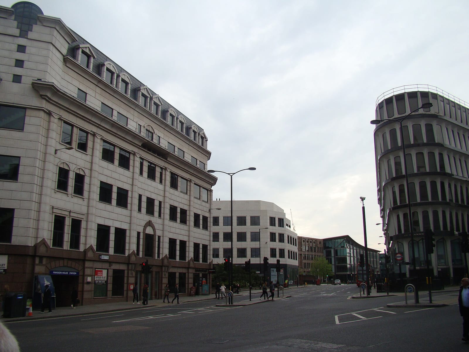 Rosslyn photo 2