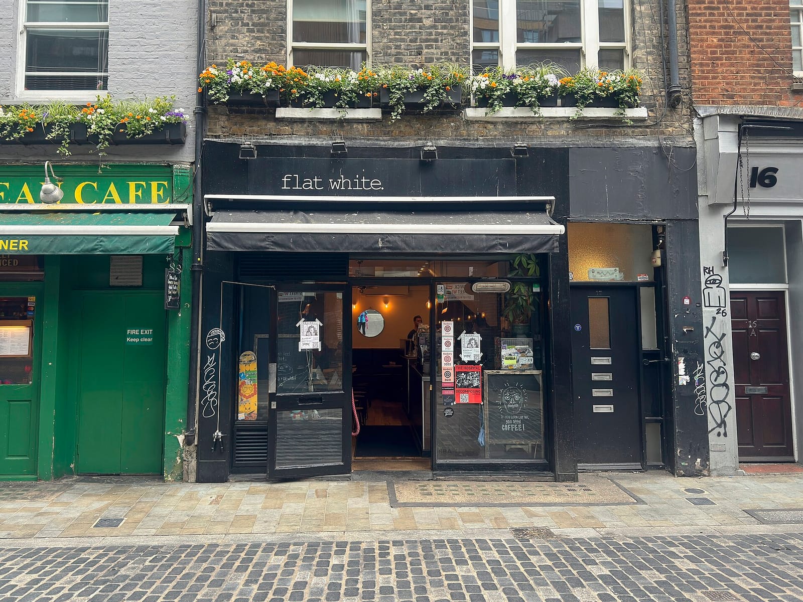Flat White