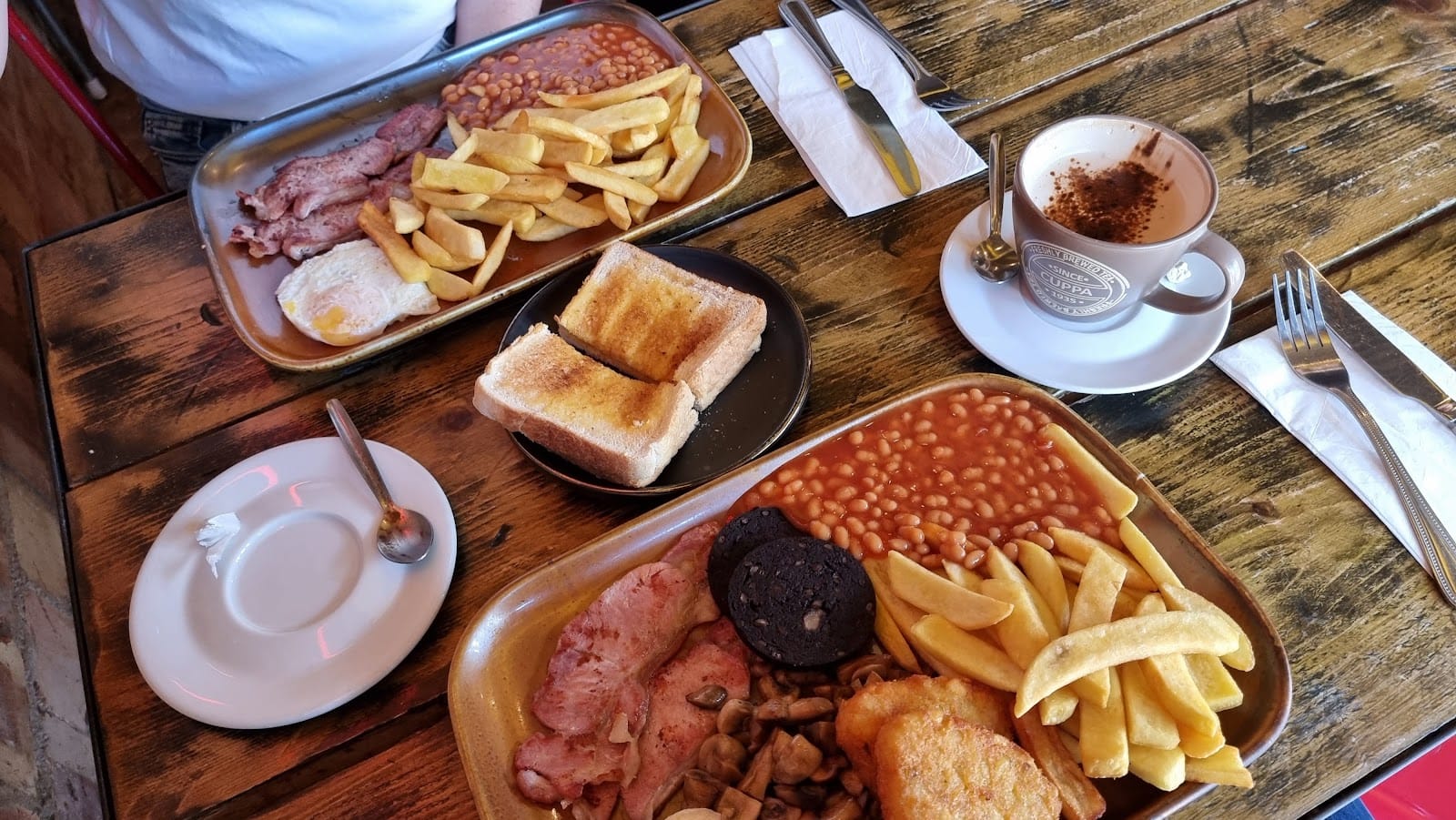 Nilly's Cafe