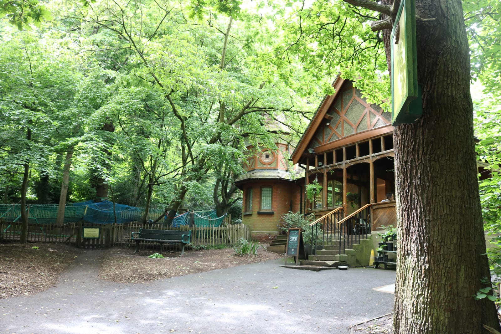 Queen's Wood Café photo 5