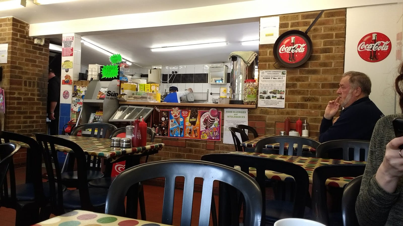 Full Monty Cafe