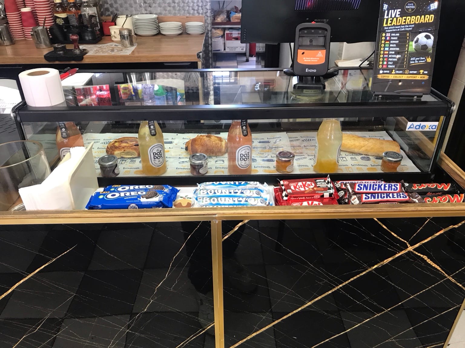 Hayes Cafe photo 4
