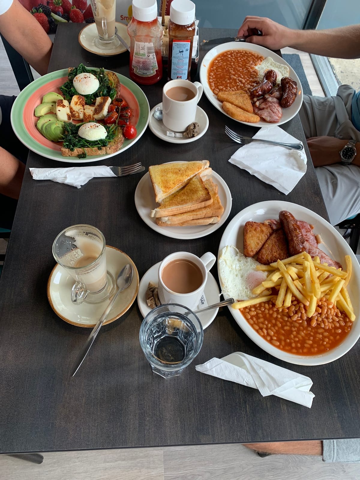HR's Cafe House