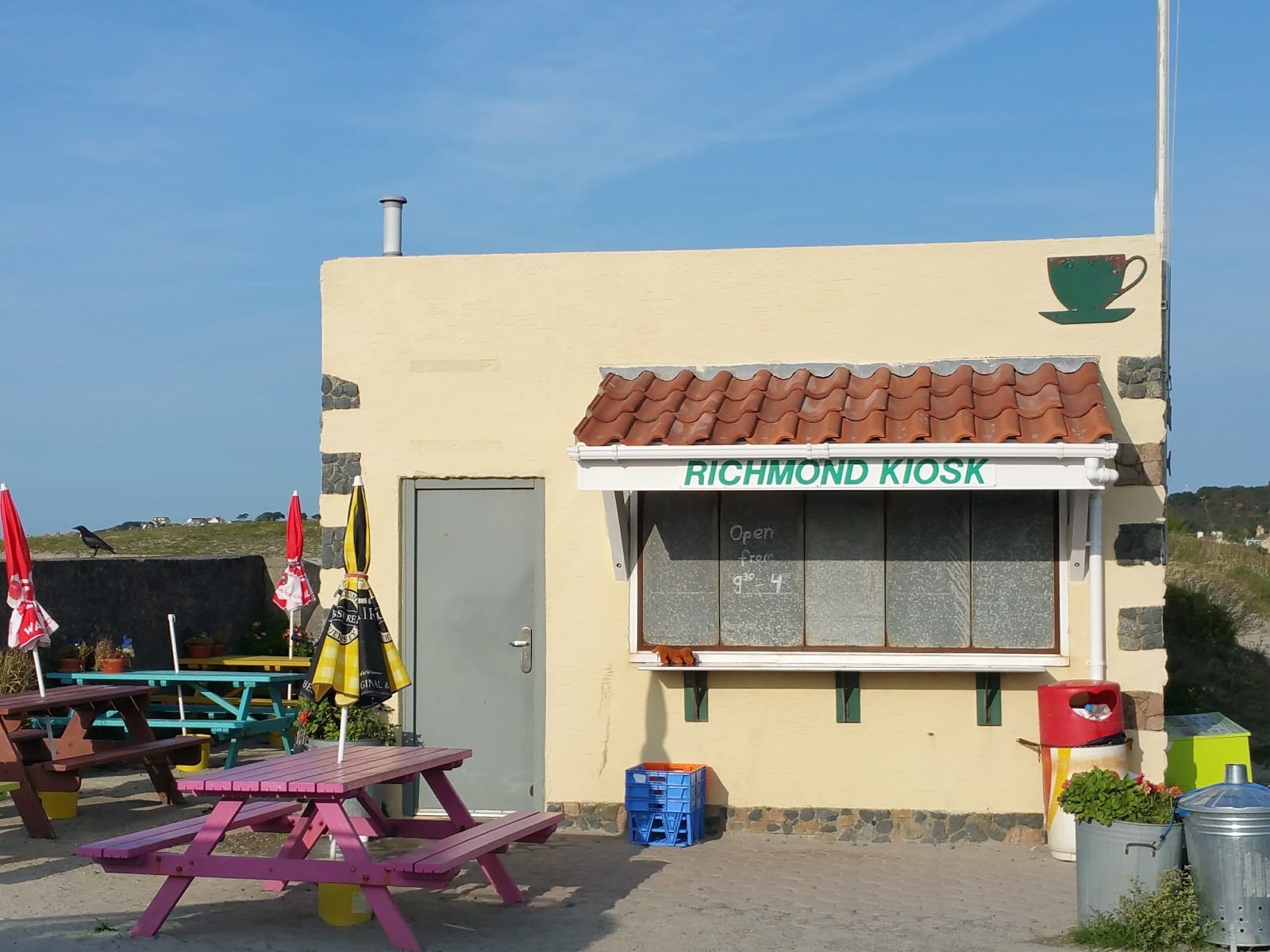 Richmond Beach Kiosk