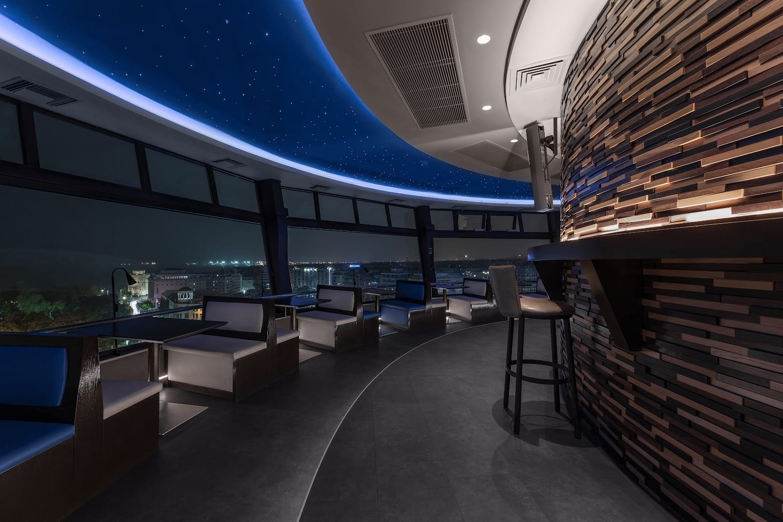 Skyline Café-Bar