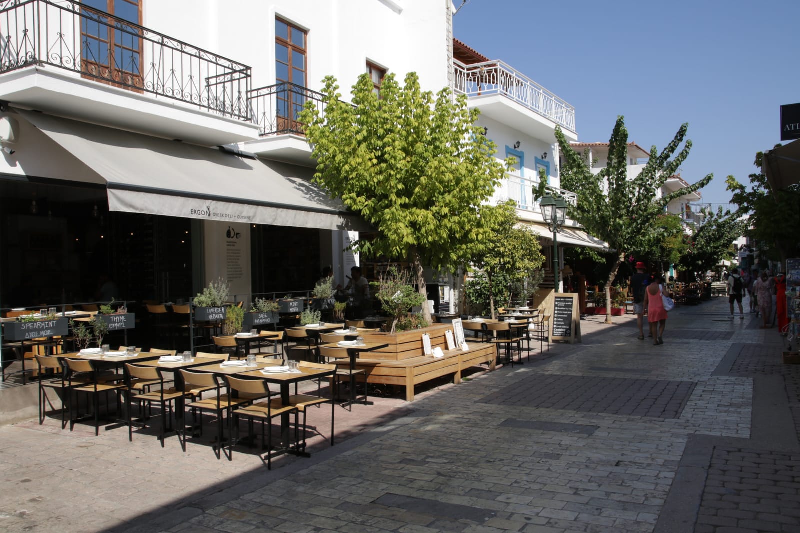 Foodie Café photo 2