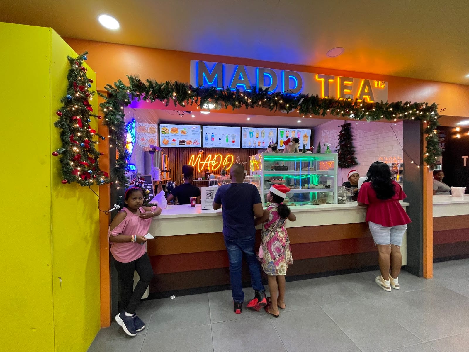 Madd Tea Cafe
