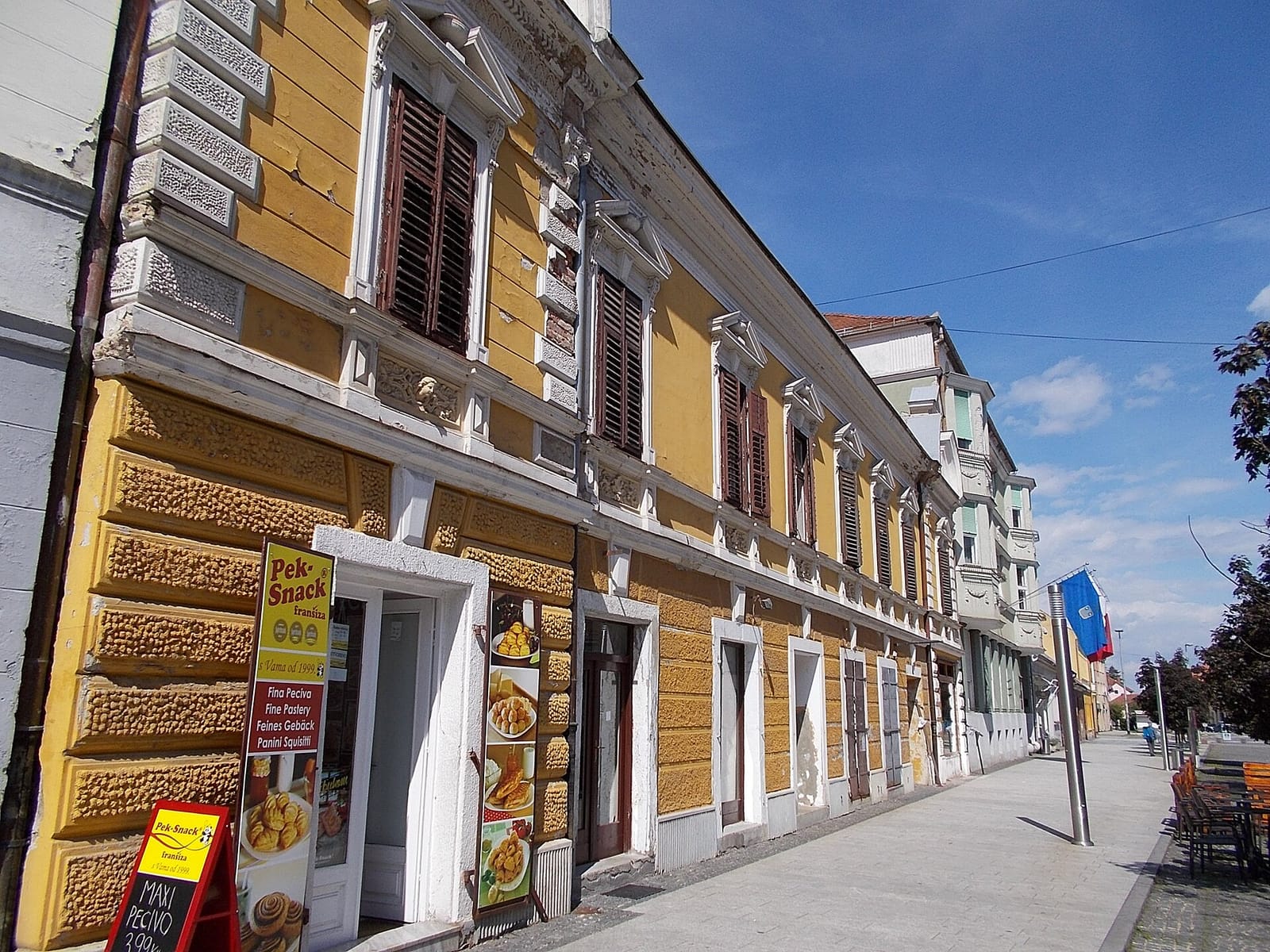 Casa Latina photo 2