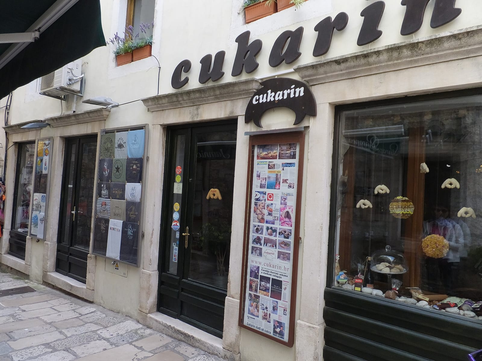 "Kiwi" Caffe Bar Slastičarna