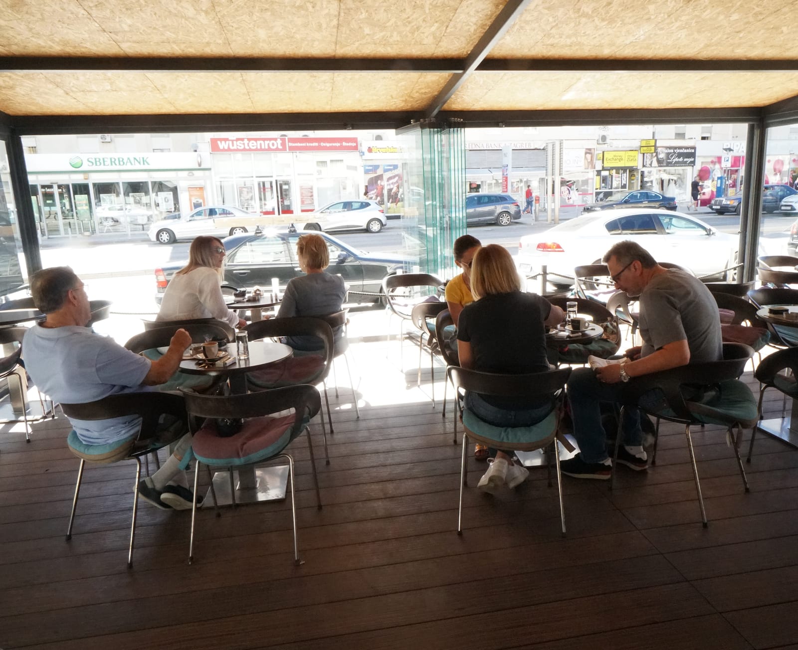 Lerone bar photo 7
