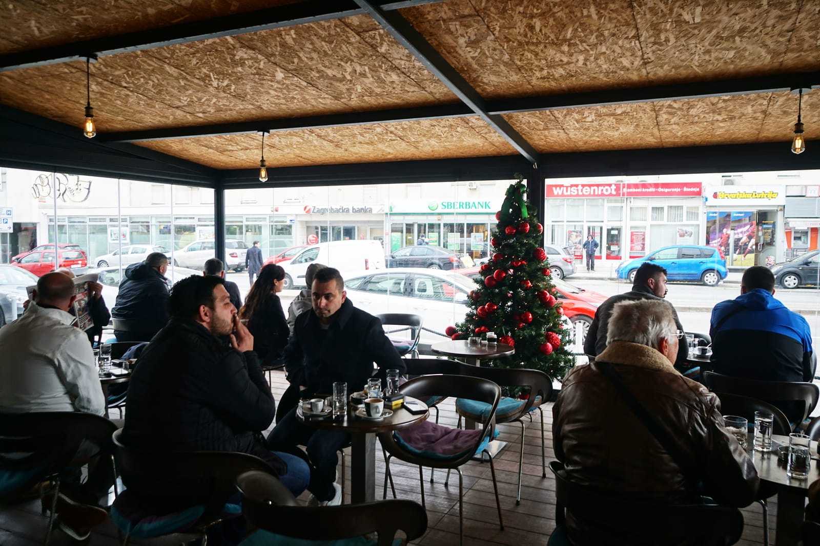 Lerone bar photo 8