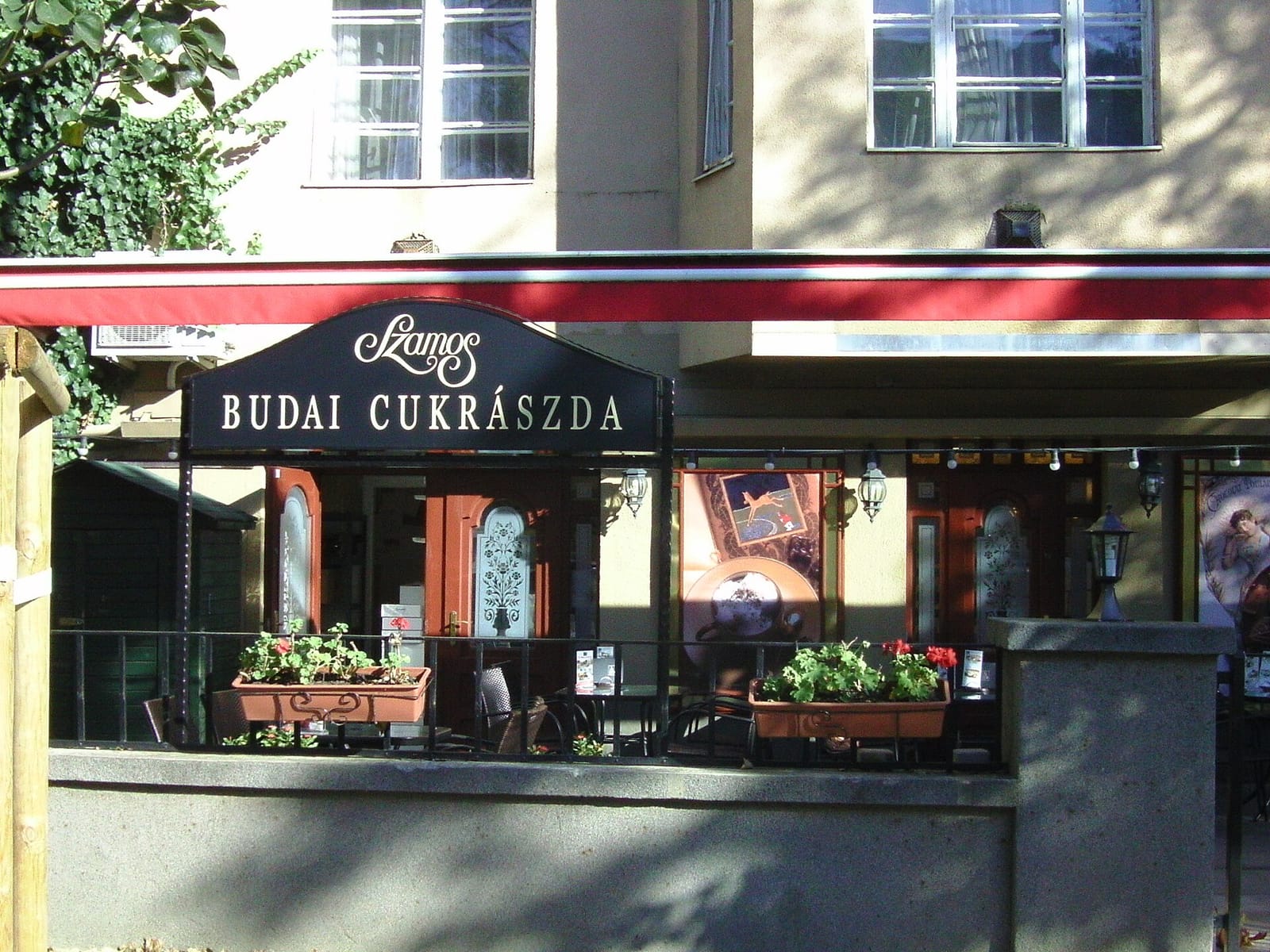 Szamos Budai Cukrászda photo 3