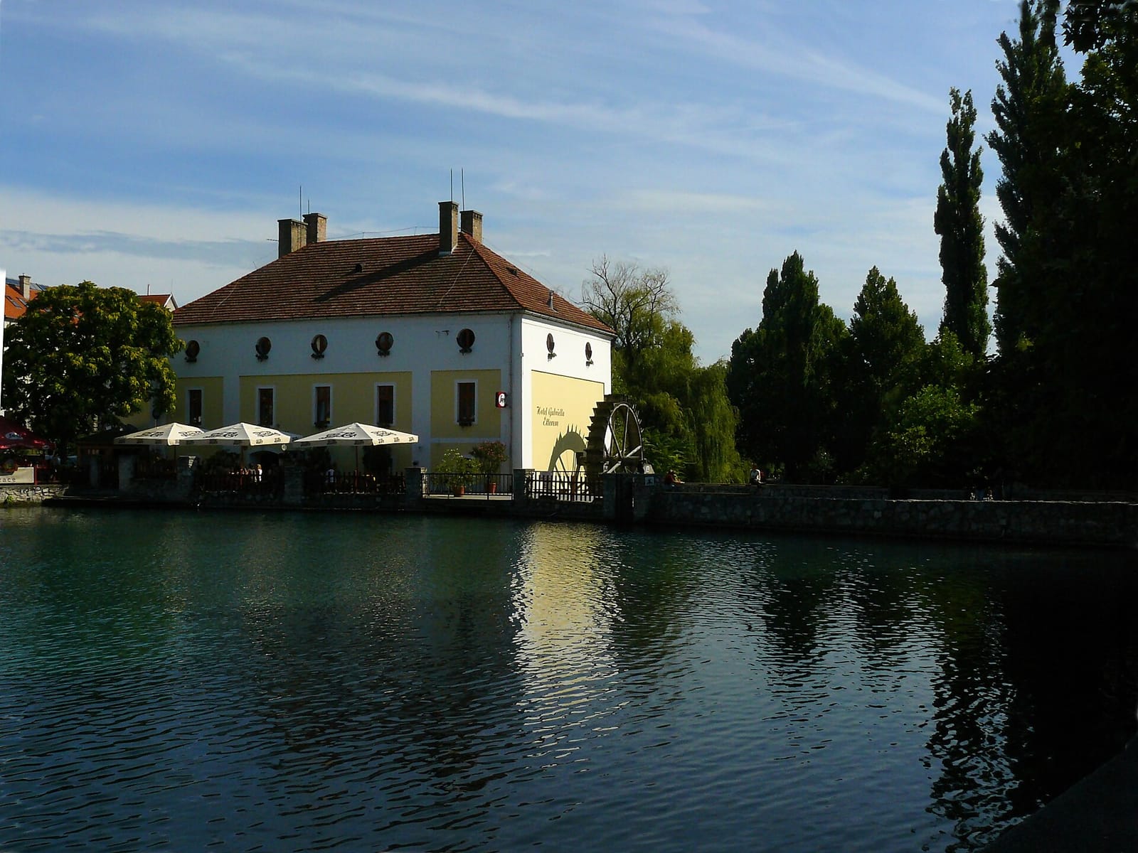 Tópart Bisztró photo 2